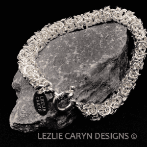 “Dulce” Hand-Woven Bracelet Chain