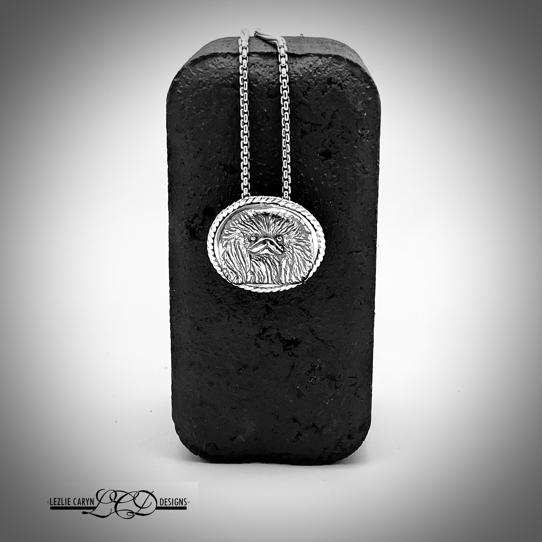 PekIngese Oval Pendant w/Hidden Bail - Image 2