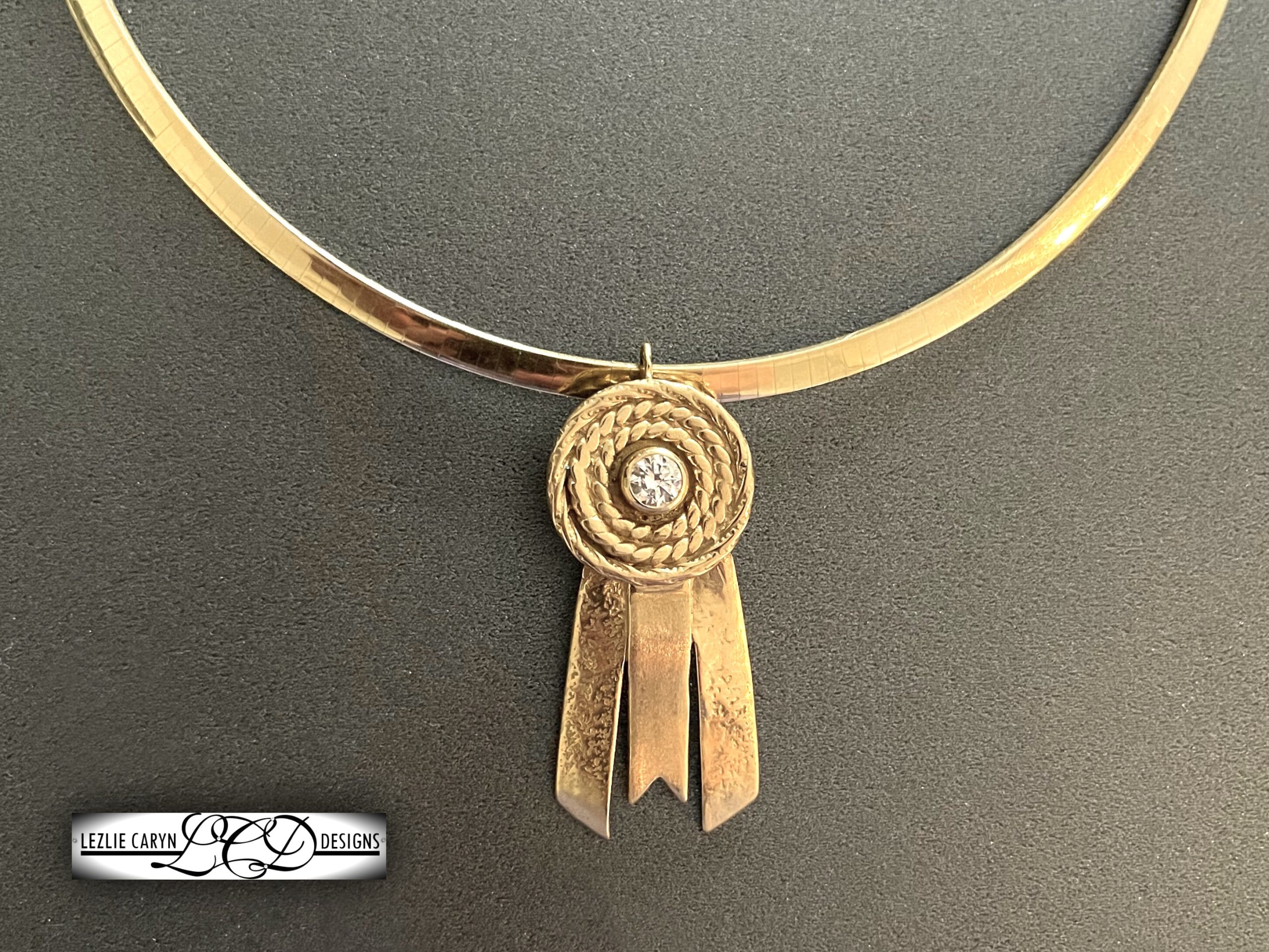 Rosette Pendant with Gemstone - Image 4