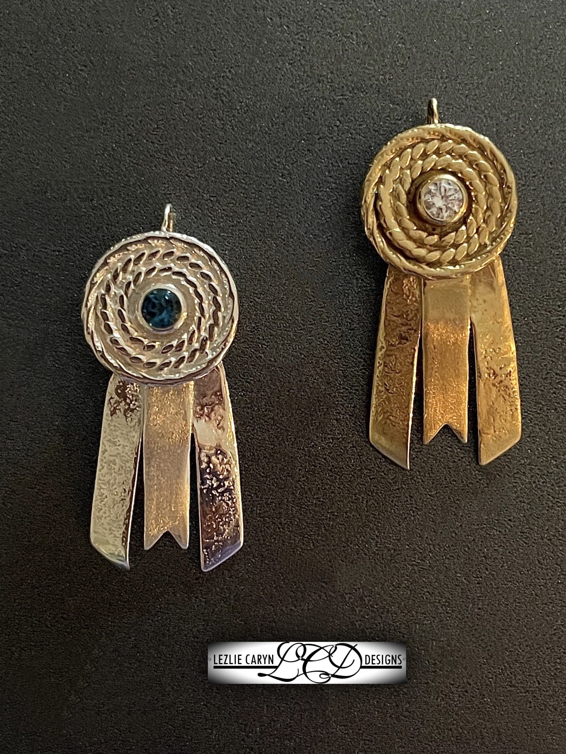 Rosette Pendant with Gemstone - Image 5