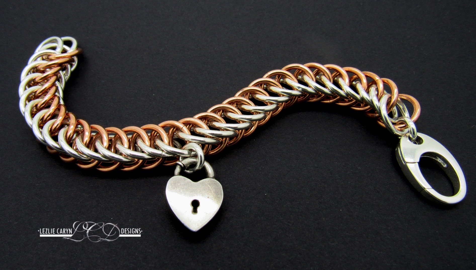 “Perette” Hand-Woven Bold Bracelet Chain - Image 3
