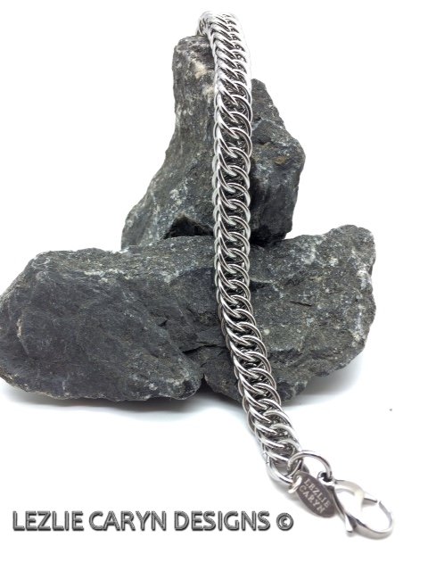 “Perette” Hand-Woven Bold Bracelet Chain - Image 2