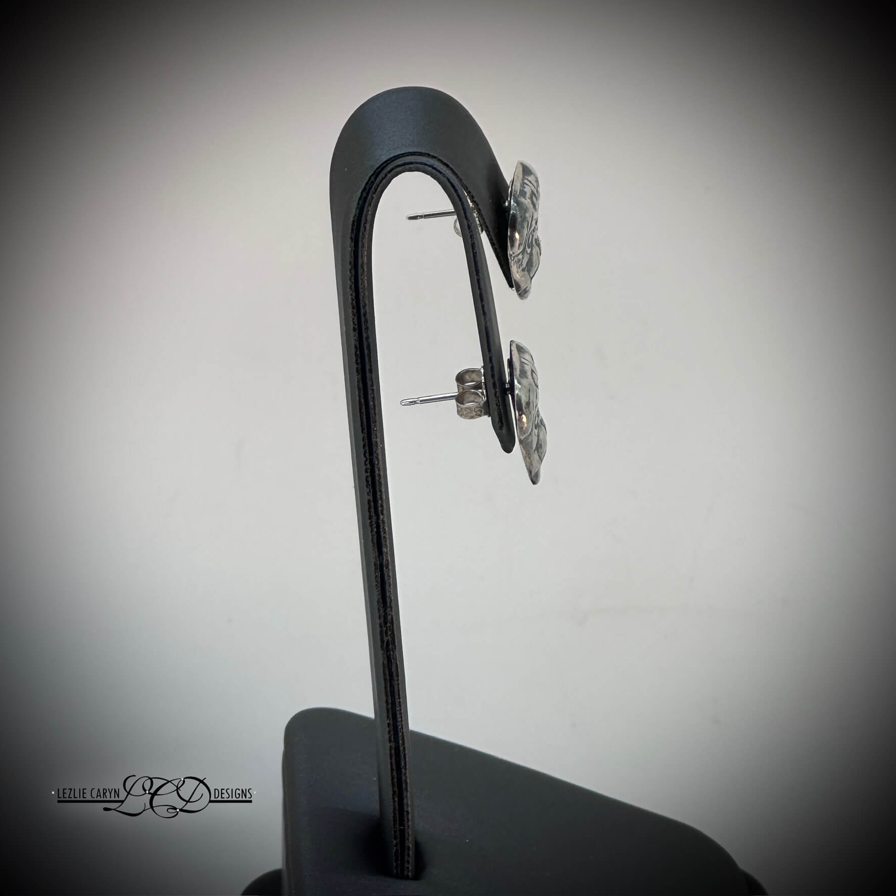 Pug Puppy Post Earrings - Image 4