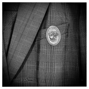 Pug Oval Cameo Pin with Pearl Collar